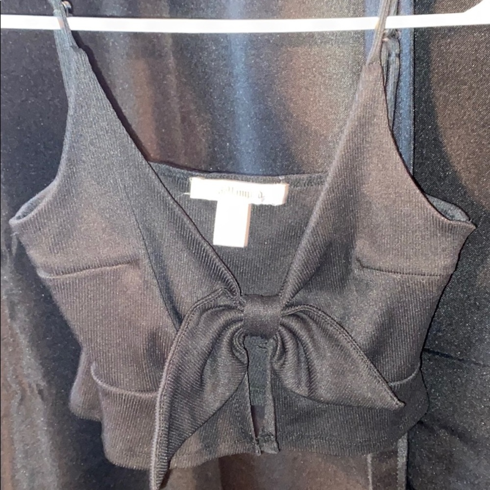 Black cropped bow tank top